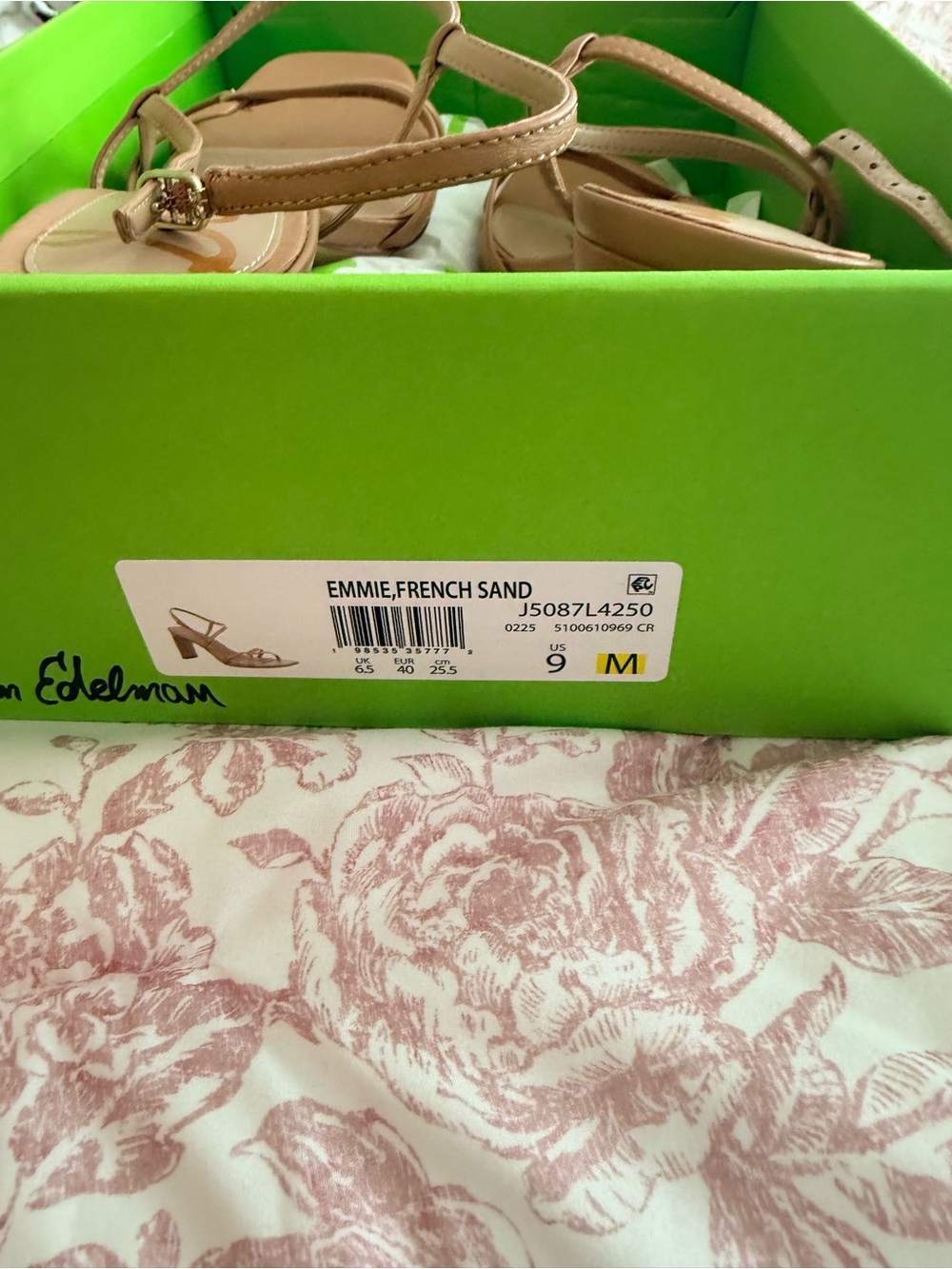 Sam Edelman  Emmie Sandal in French Sand (tan)